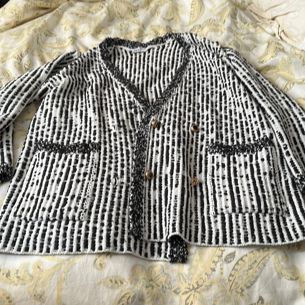 Zara sweater cardigan black white s tweed buttons